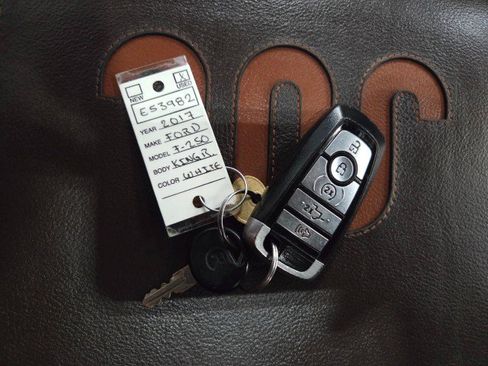 Used 2017 Ford F250 King Ranch w/ King Ranch Ultimate Package image 48