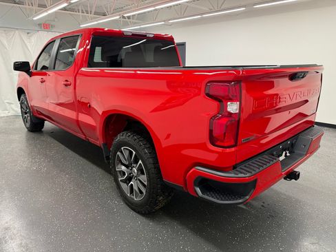 Used 2022 Chevrolet Silverado 1500 RST AWD/4WD image 3