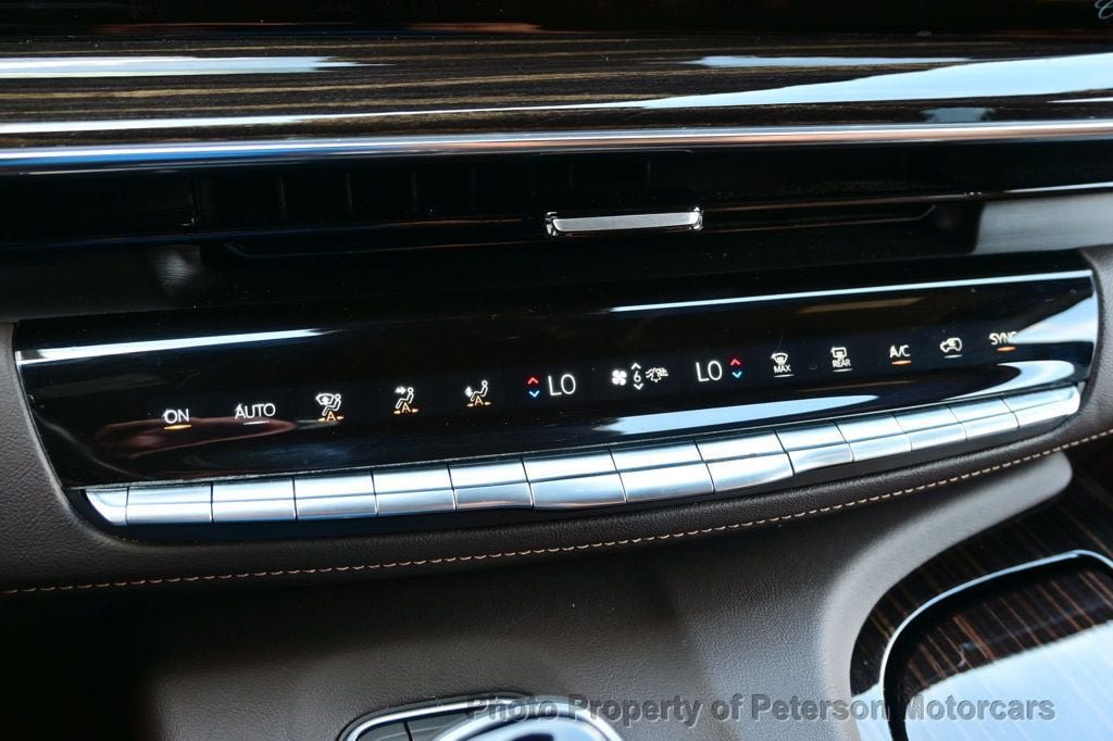 Used 2021 Cadillac Escalade Premium Luxury RWD image 39
