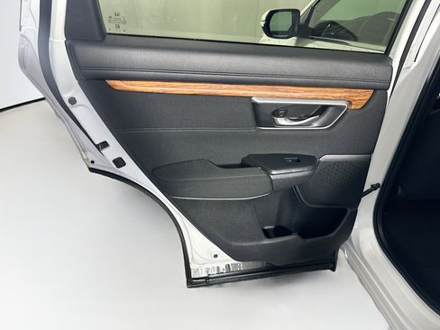 Used 2020 Honda CR-V EX image 26