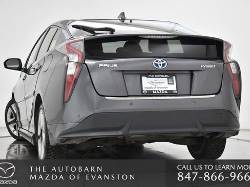 Used 2016 Toyota Prius Four Touring w/ Premium Convenience Package image 9