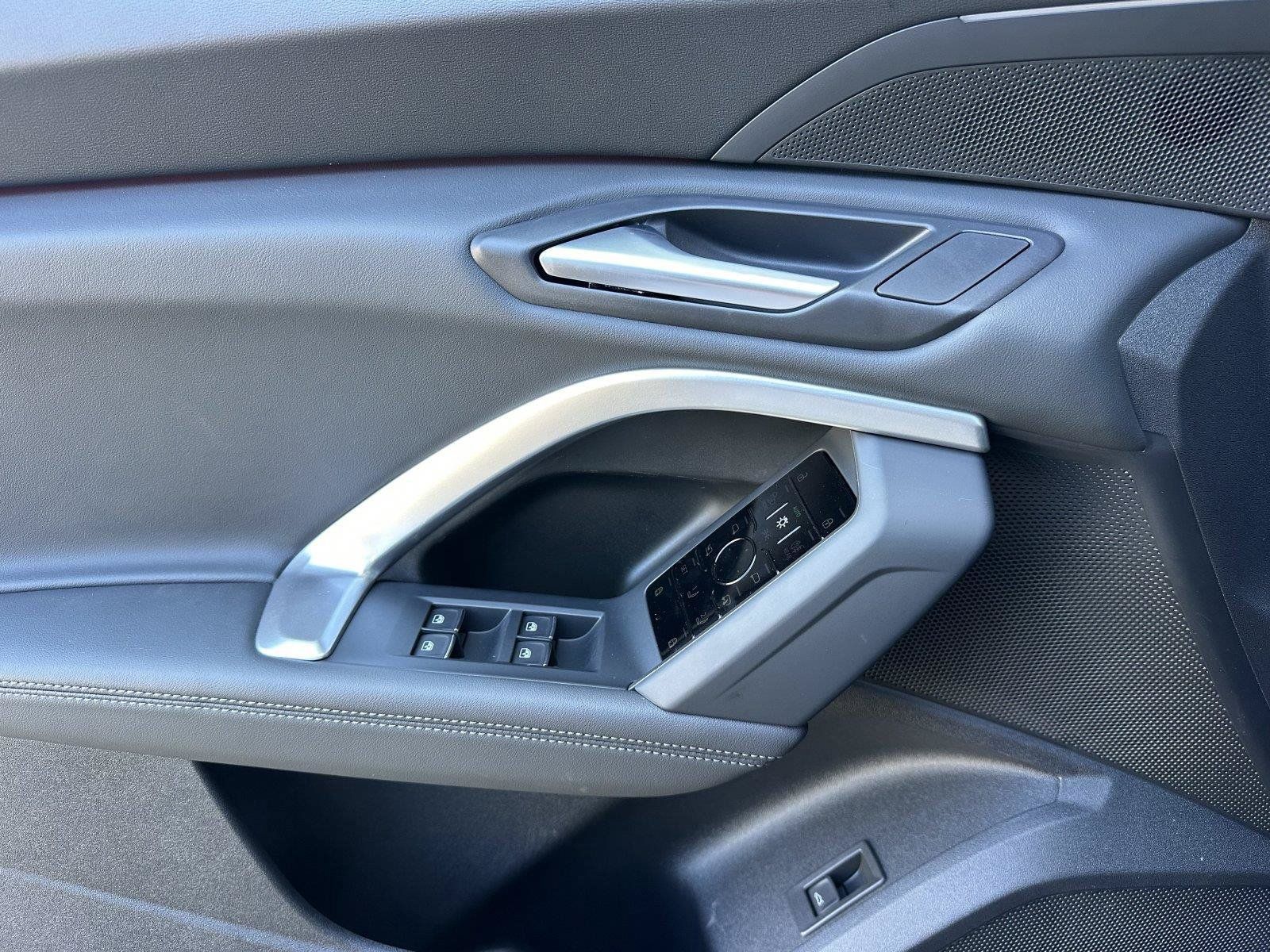 New 2026 Audi Q5 Premium AWD/4WD image 10