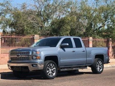 Used 2015 Chevrolet Silverado 1500 LT w/ All Star Edition AWD/4WD image 1