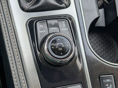 Used 2022 Nissan Maxima SV w/ Floor Mat Group FWD image 29