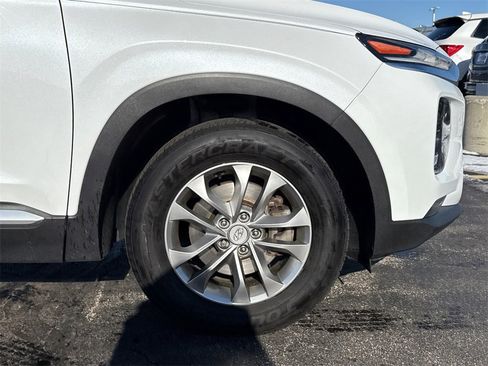 Used 2019 Hyundai Santa Fe SEL image 13