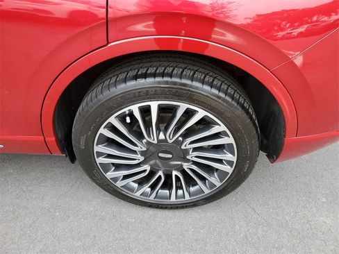 Certified 2022 Lincoln Corsair Reserve w/ Sport Package image 8