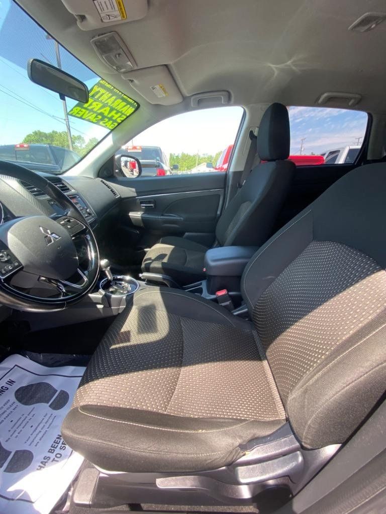Used 2016 Mitsubishi Outlander Sport ES FWD image 14
