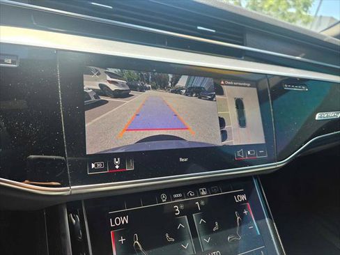 Used 2022 Audi A8 L 3.0T w/ Executive Package AWD/4WD image 29