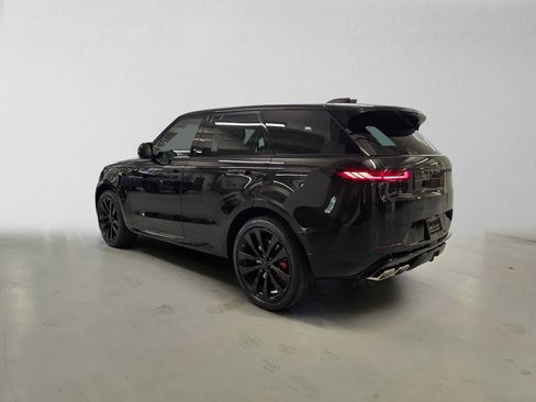 New 2026 Land Rover Range Rover Sport Dynamic SE AWD/4WD image 3