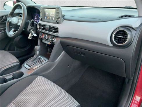 Used 2019 Hyundai Kona SE image 22