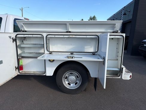 Used 2013 Ford F250 XL w/ PWR Equipment Group RWD image 6
