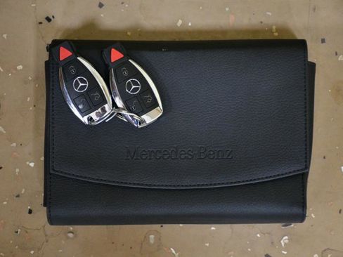 Used 2012 Mercedes-Benz GL 450 4MATIC image 58