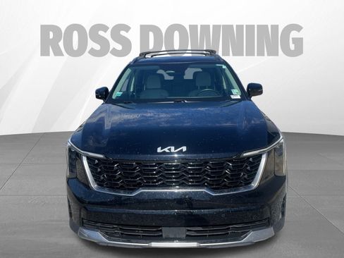 Used 2025 Kia Sorento S w/ Panoramic Sunroof Package image 2