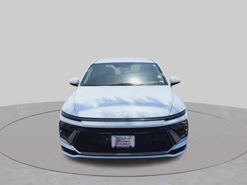 Used 2025 Hyundai Sonata SEL FWD image 3