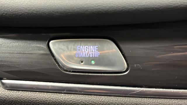 Used 2018 Buick Enclave Premium w/ LPO, Hit The Road Package AWD/4WD image 36