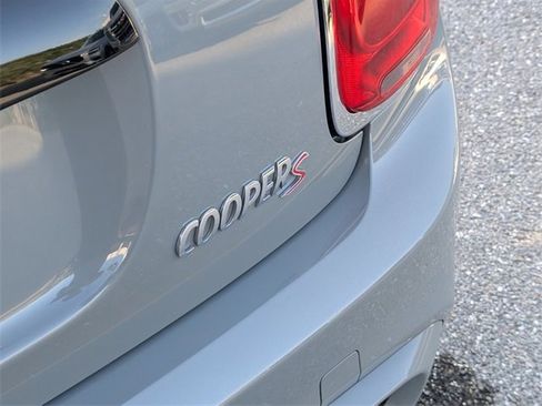 Used 2015 MINI Cooper S image 15