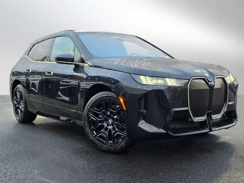 New 2026 BMW iX xDrive60 w/ M Sport Package image 1