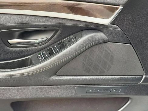 Used 2015 BMW 550i xDrive Sedan AWD/4WD image 24