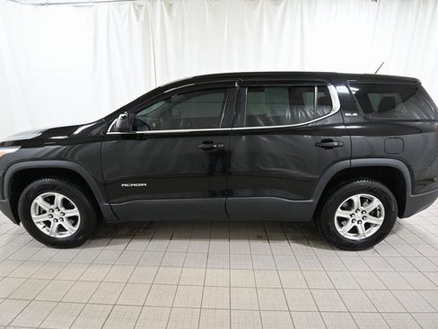 Used 2017 GMC Acadia SLE image 10