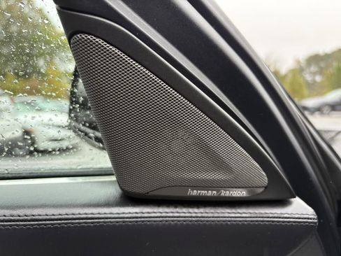 Used 2014 BMW 750Li xDrive image 21