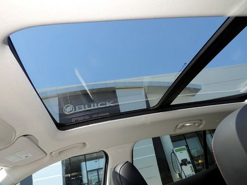 Certified 2023 Buick Envision Essence w/ Sport Touring Package image 7