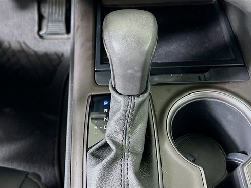 Used 2023 Toyota Camry SE image 24