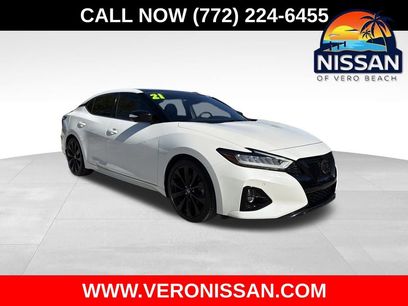 Used 2021 Nissan Maxima SR w/ Sport Mat Group