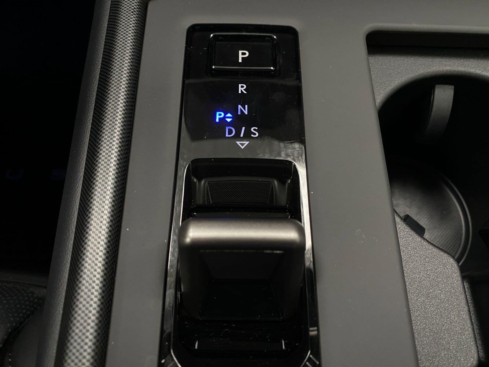 New 2026 Lexus ES 350h AWD w/ Convenience Package image 26
