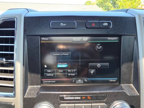 Used 2015 Ford F150 Lariat w/ Equipment Group 502A Luxury AWD/4WD image 52