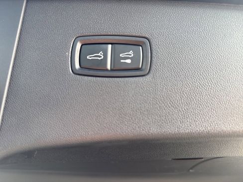 Used 2024 Porsche Cayenne Turbo GT image 13