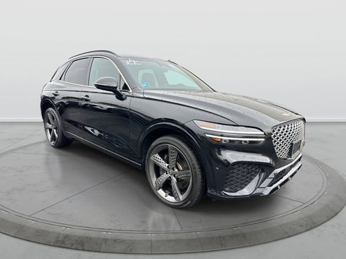 Used 2023 Genesis GV70 2.5T w/ Sport Prestige Package AWD/4WD image 6