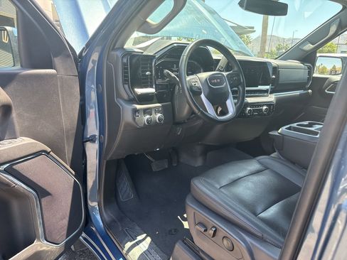 Used 2024 GMC Sierra 1500 SLT RWD image 9