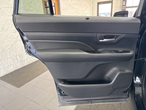 Certified 2024 Toyota Grand Highlander Limited image 42