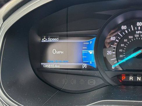 Certified 2022 Ford Edge Titanium AWD/4WD image 25