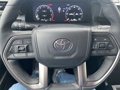 New 2026 Toyota Tacoma TRD Off-Road AWD/4WD image 25