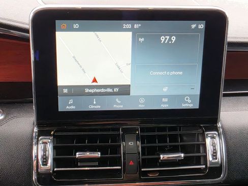 Used 2020 Lincoln Navigator L Reserve w/ Equipment Group 208A Reserve image 25