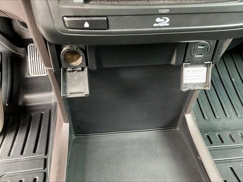Used 2019 Honda Odyssey Elite image 16