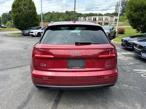 Used 2020 Audi Q5 2.0T Premium Plus w/ Premium Plus Package AWD/4WD image 5