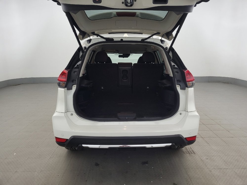 Used 2019 Nissan Rogue SV AWD/4WD image 29