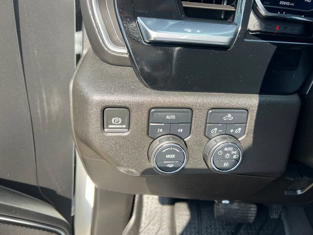Certified 2024 Chevrolet Silverado 1500 RST AWD/4WD image 28