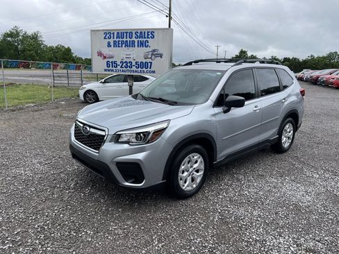 Used 2019 Subaru Forester w/ Alloy Wheel Package AWD/4WD image 2