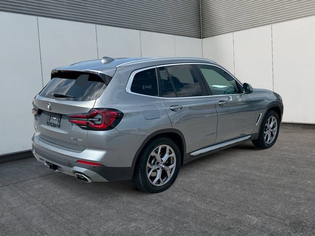 Used 2023 BMW X3 xDrive30i w/ Premium Package AWD/4WD image 5
