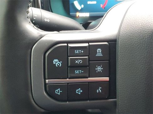 Used 2024 Ford F250 Lariat w/ Lariat Ultimate Package image 23