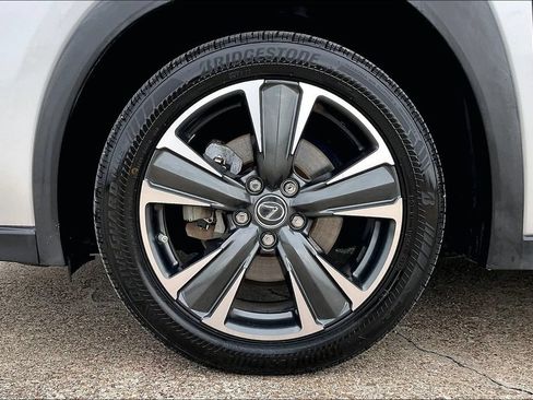 Used 2019 Lexus UX 200 w/ Premium Package FWD image 35