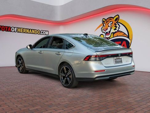 Used 2023 Honda Accord Sport image 7