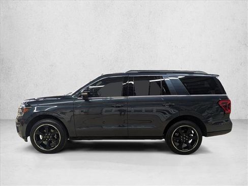 Certified 2024 Ford Expedition Limited image 9