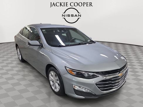Used 2024 Chevrolet Malibu LT FWD image 3