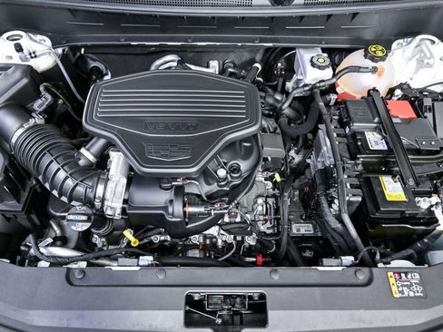 Used 2022 Cadillac XT6 Premium Luxury w/ Technology Package image 18