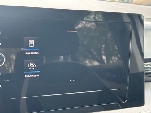 Certified 2025 Volkswagen Taos S image 17