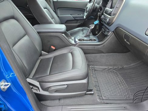 Used 2022 Chevrolet Colorado Z71 w/ Trail Boss Package image 12